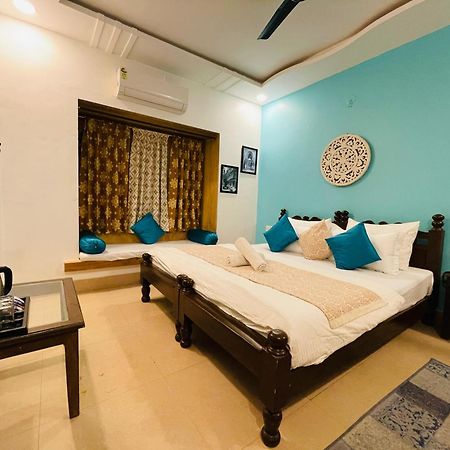 Hotel Meerana Jaisalmer Bagian luar foto