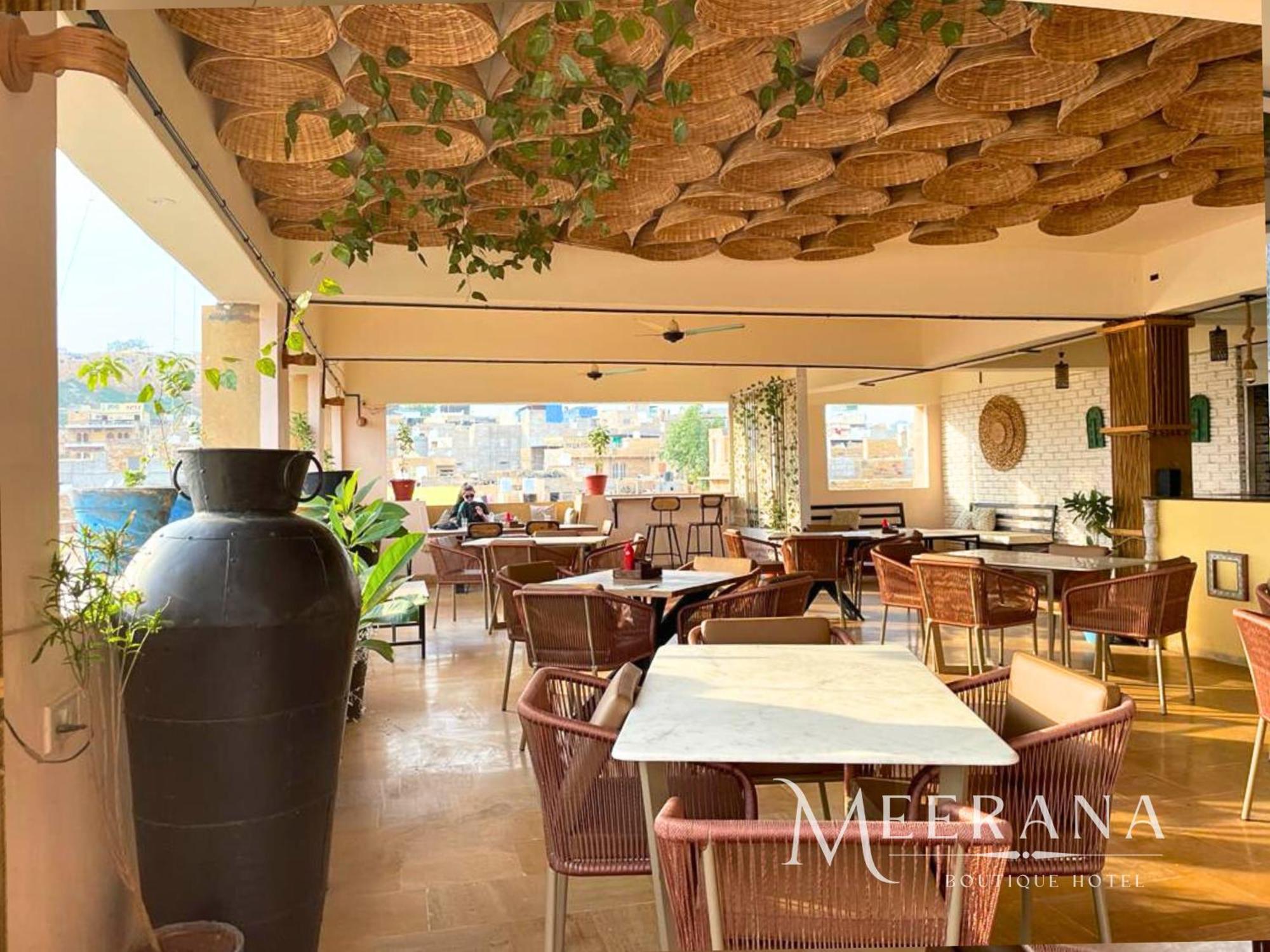 Hotel Meerana Jaisalmer Bagian luar foto